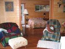 Gwen's Self Catering Guest Suite